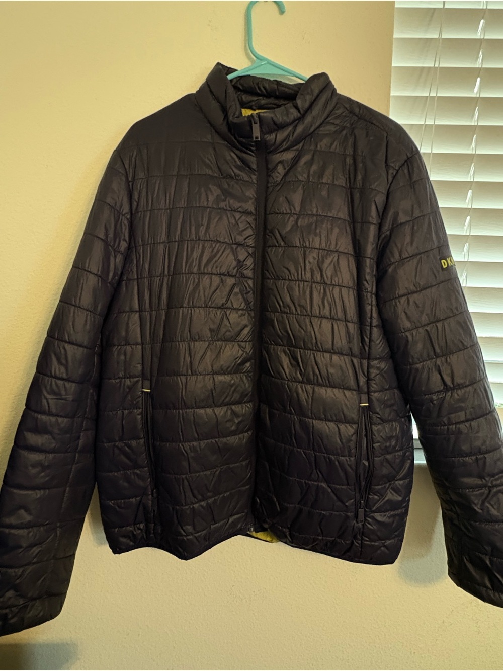 DKNY Men's Black Quilted Puffer Jacket